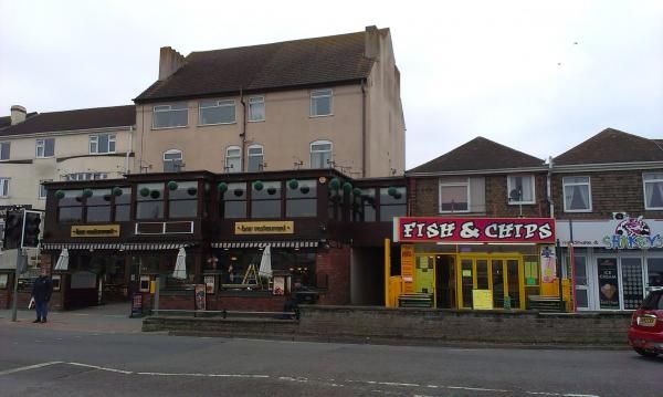 Wolfies Wine Bar. (External, Key). Published on 20-03-2015