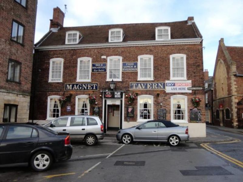 Magnet Tavern, Boston. (Pub, External). Published on 20-12-2012