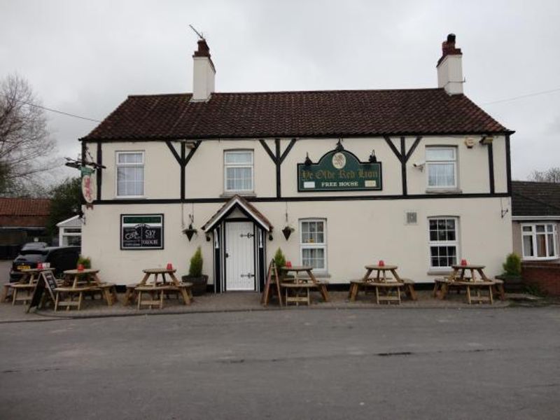 Red Lion, Burgh-le-Marsh. (Pub, External). Published on 21-05-2012