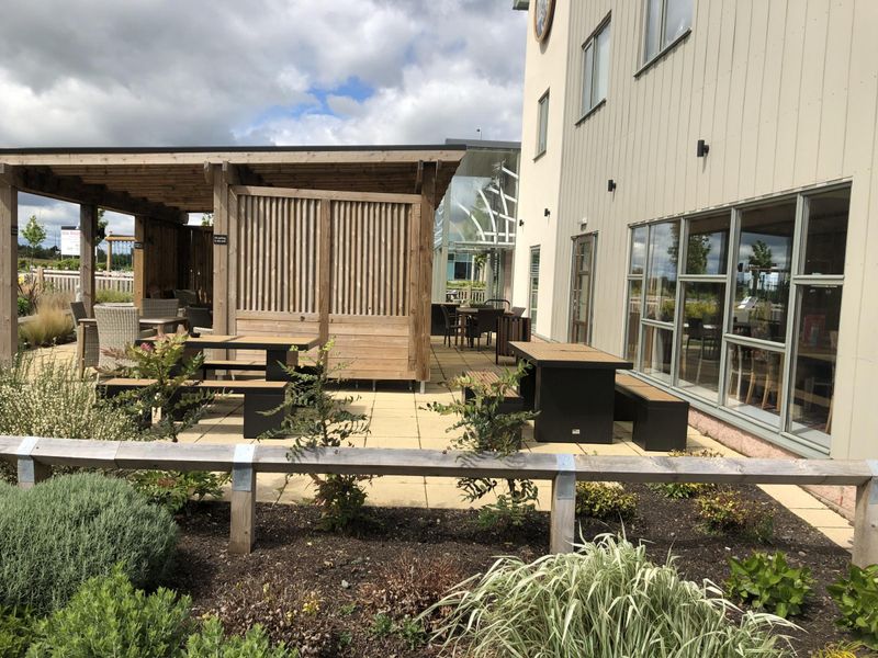 (External, Garden). Published on 22-05-2019