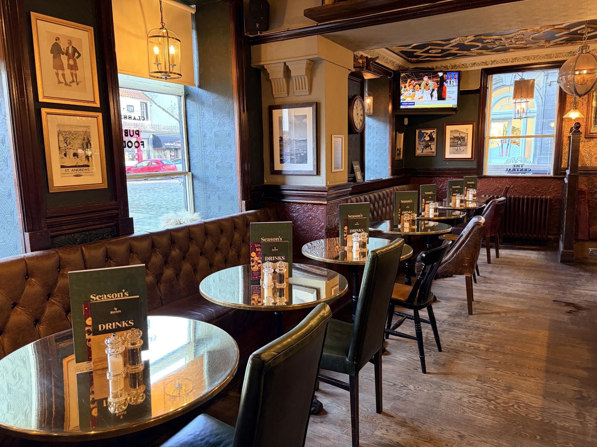 (Pub, Bar). Published on 04-01-2026