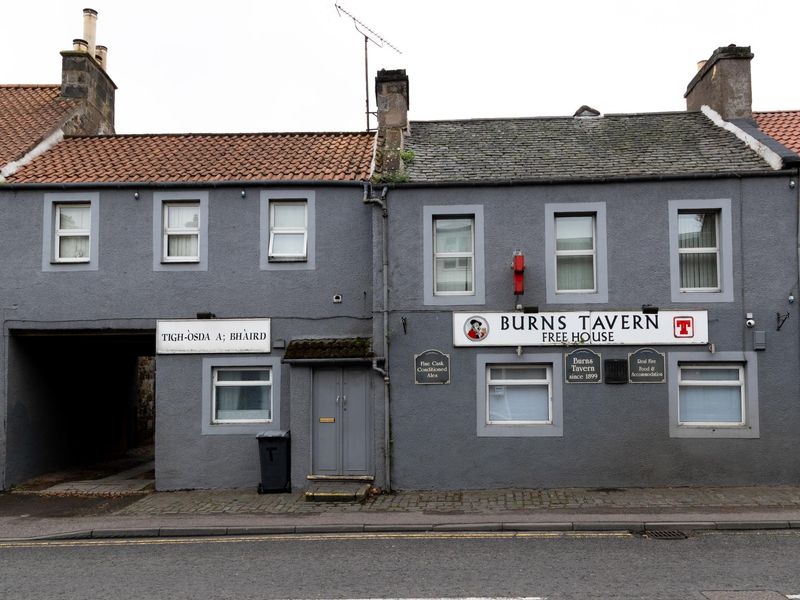 Burns Tavern. (Pub, External, Key). Published on 17-09-2025