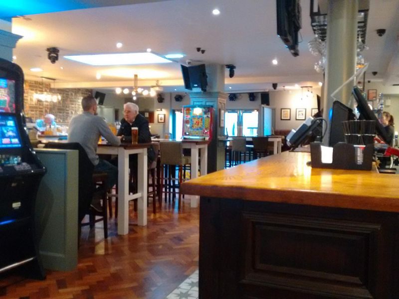 bar area. (Bar). Published on 07-01-2020 