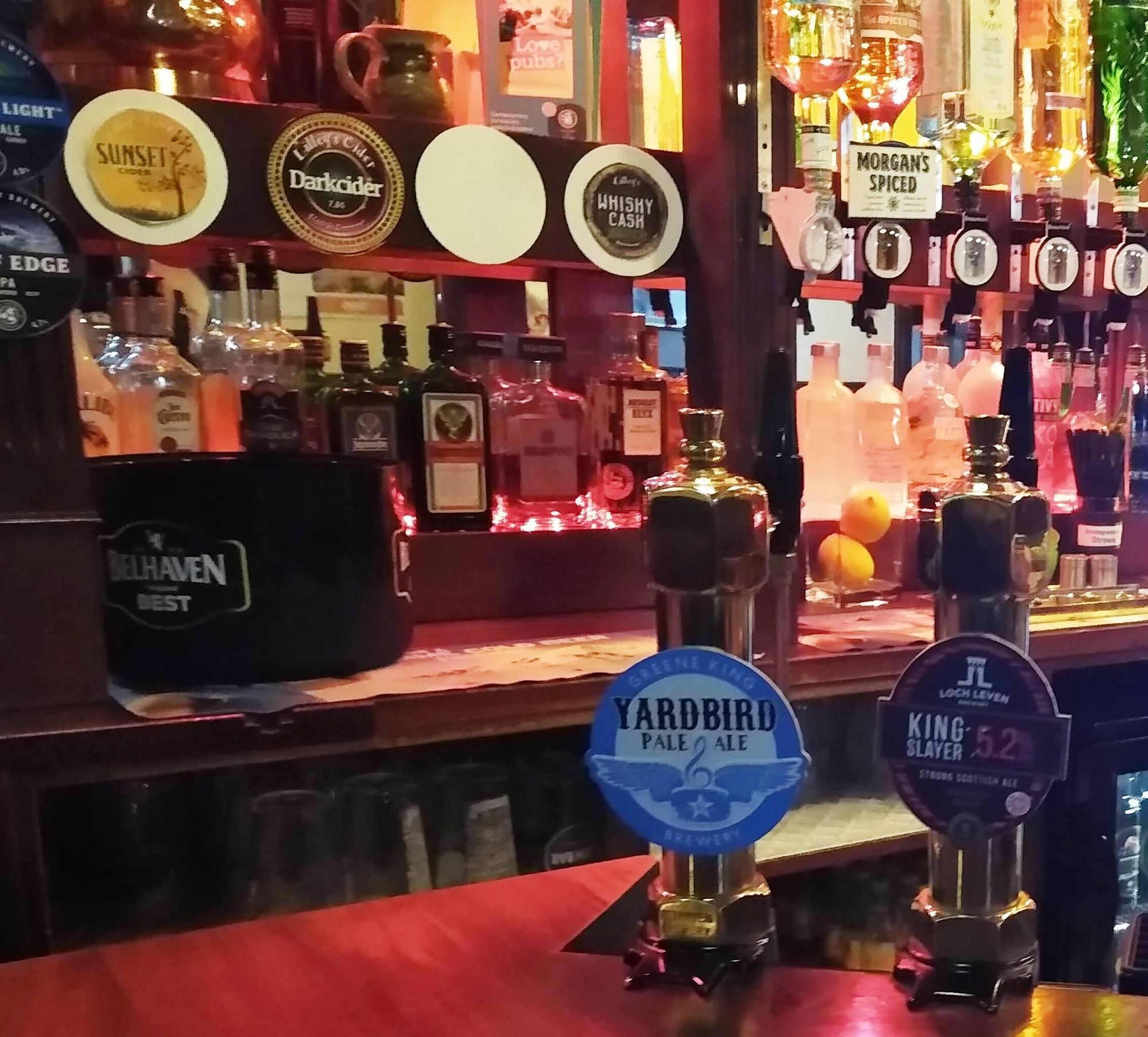 serving the good stuff. (Pub, Bar). Published on 21-04-2022