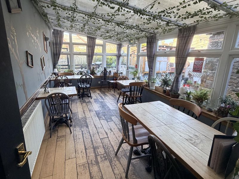 (Restaurant). Published on 01-01-2026 