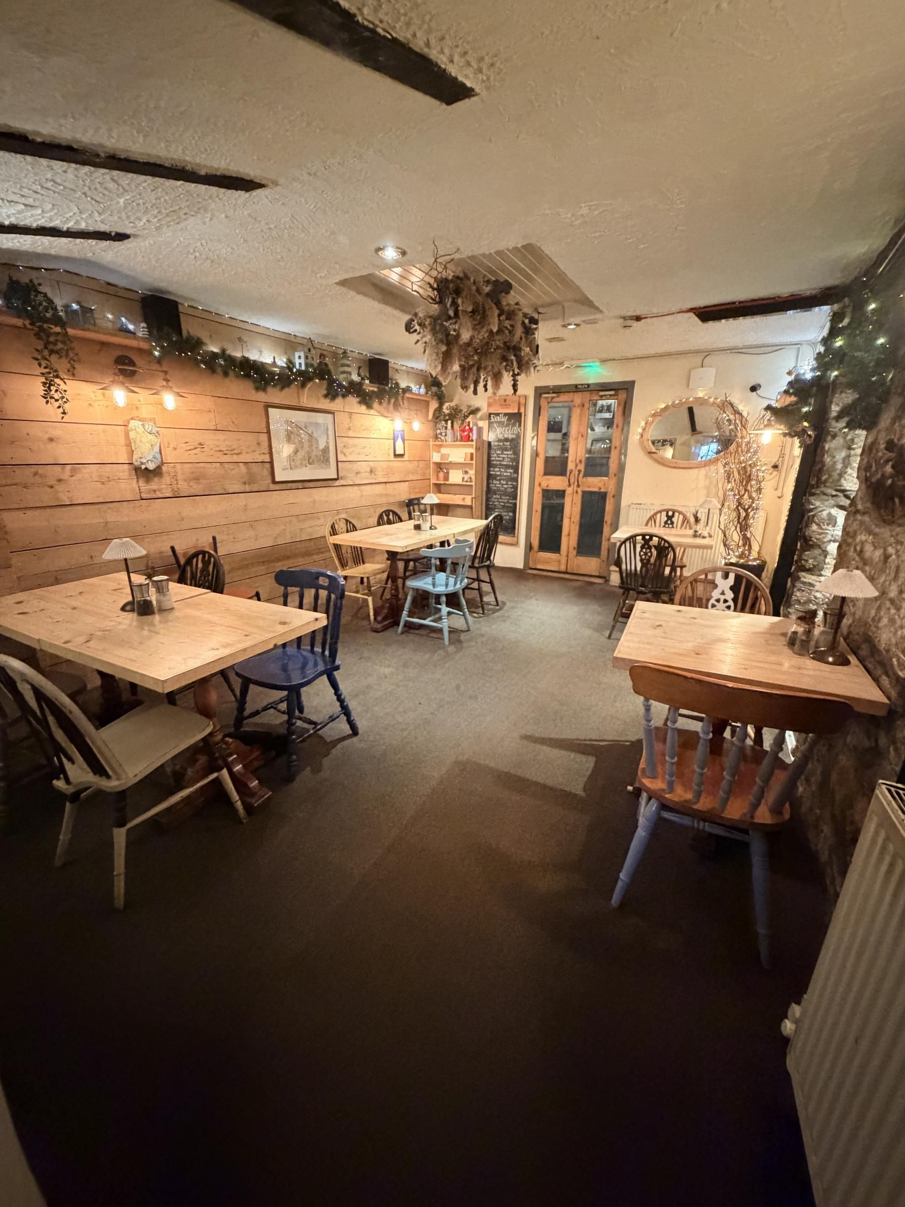 (Restaurant). Published on 01-01-2026