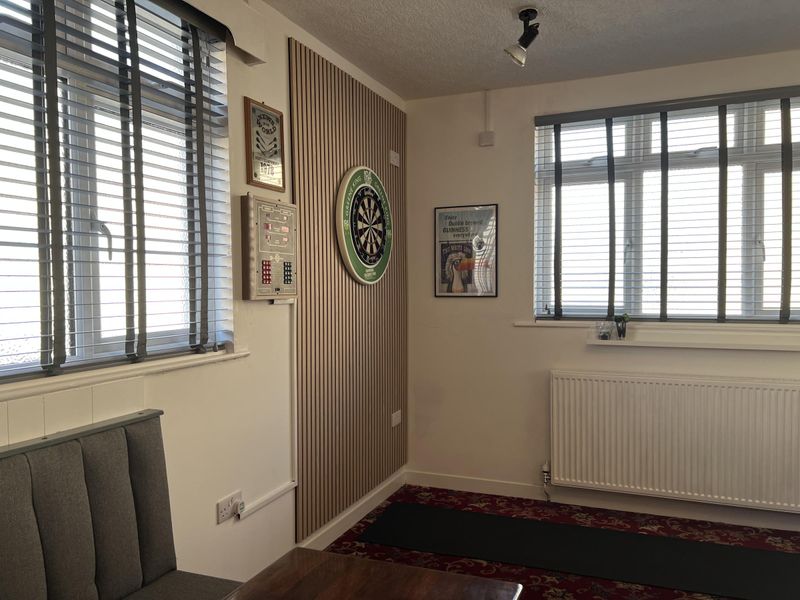 The dartboard (26/09/2025 Ann S-G). (Pub, Bar). Published on 28-09-2025 
