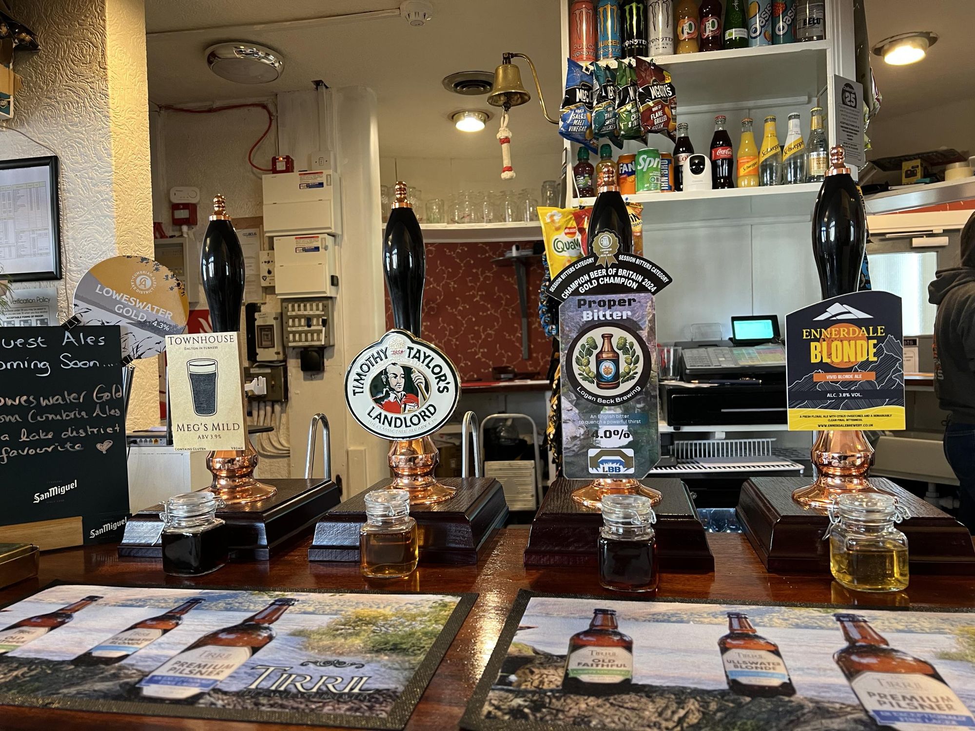 Typical cask ales. (Pub, Bar). Published on 12-10-2025