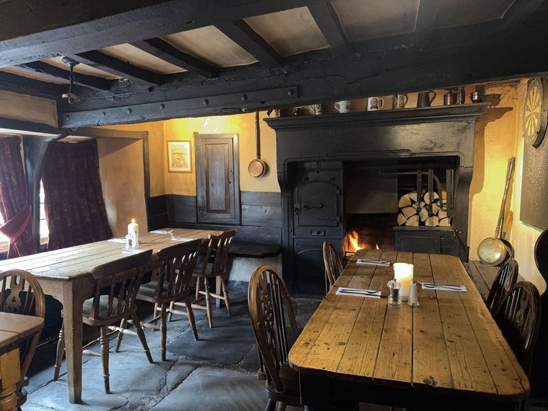 One of the cosy rooms. (Pub, Bar, Restaurant). Published on 02-04-2026 