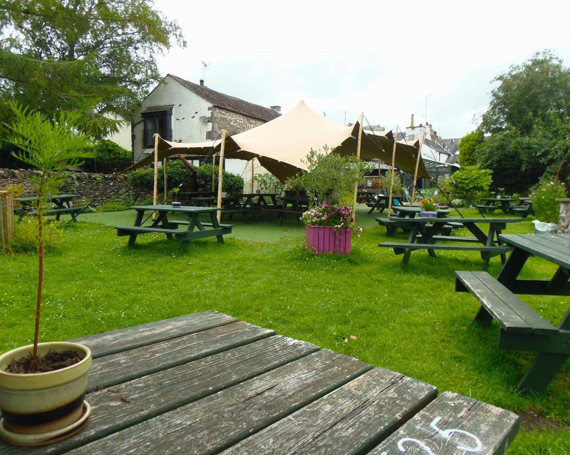 Beer Garden (3/07/2026 Jennifer Baker). (Pub, External, Garden). Published on 09-07-2026