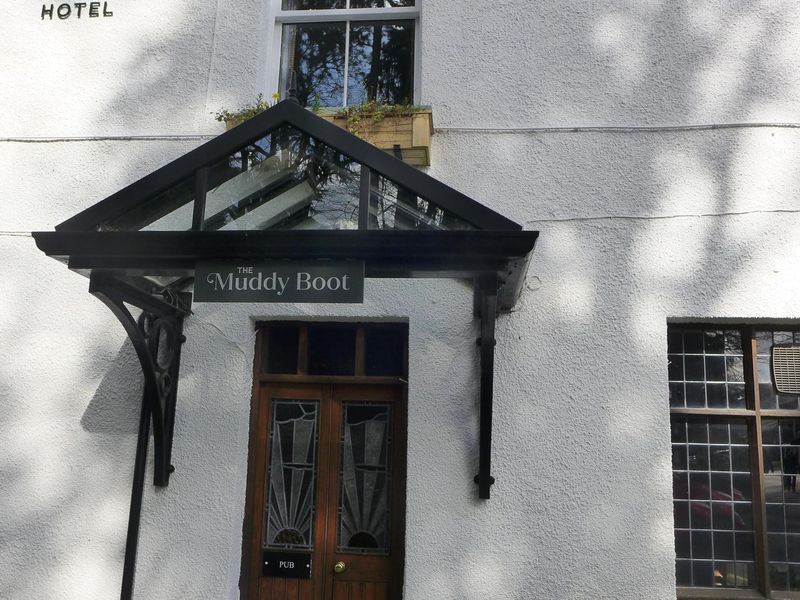 The main entrance (13/03/2026 Don Grant). (Pub, External). Published on 25-03-2026 