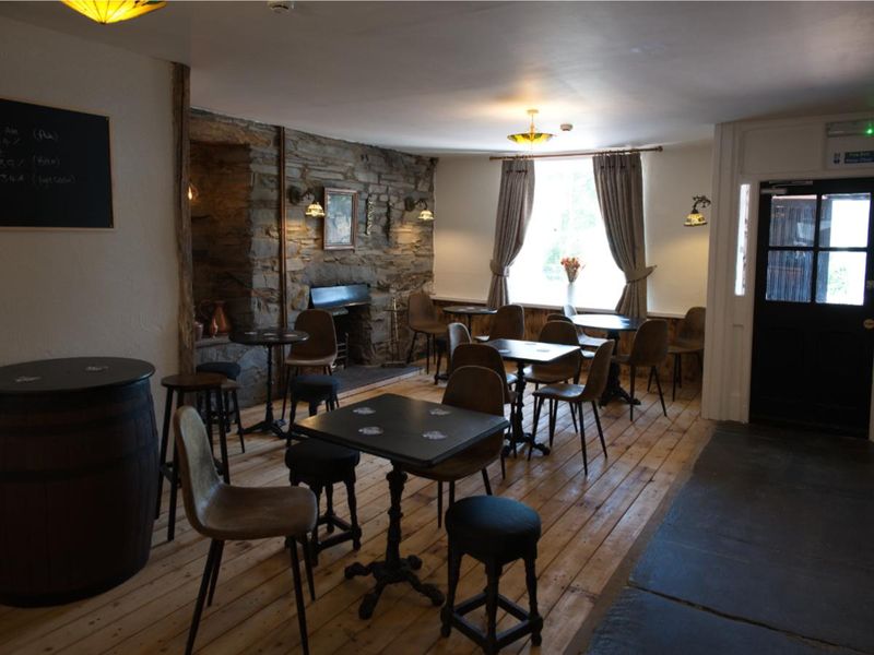 Bar seating. (Pub, Bar). Published on 06-05-2025 