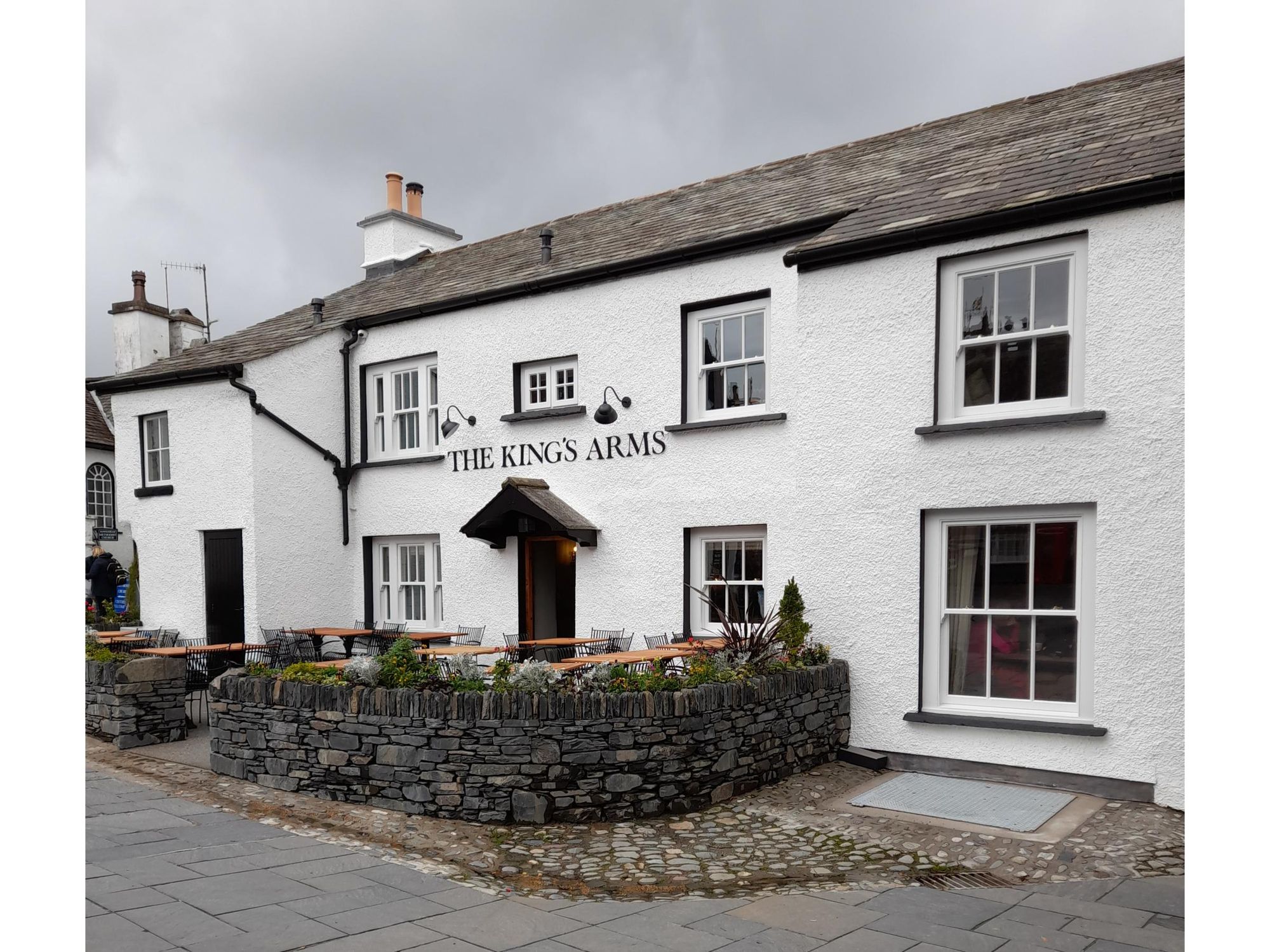 Exterior with beer garden (4/10/2025 Lynda Johnson). (Pub, External, Garden, Key). Published on 22-10-2025