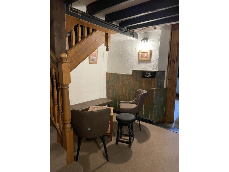 The snug (13/02/2022 Ann Summers-Glass). (Pub, Bar). Published on 18-05-2026 