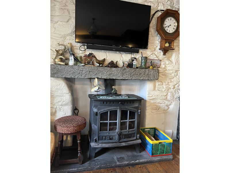 The logburner (14/08/2025 Ann S-G). (Pub, Bar). Published on 15-08-2025 