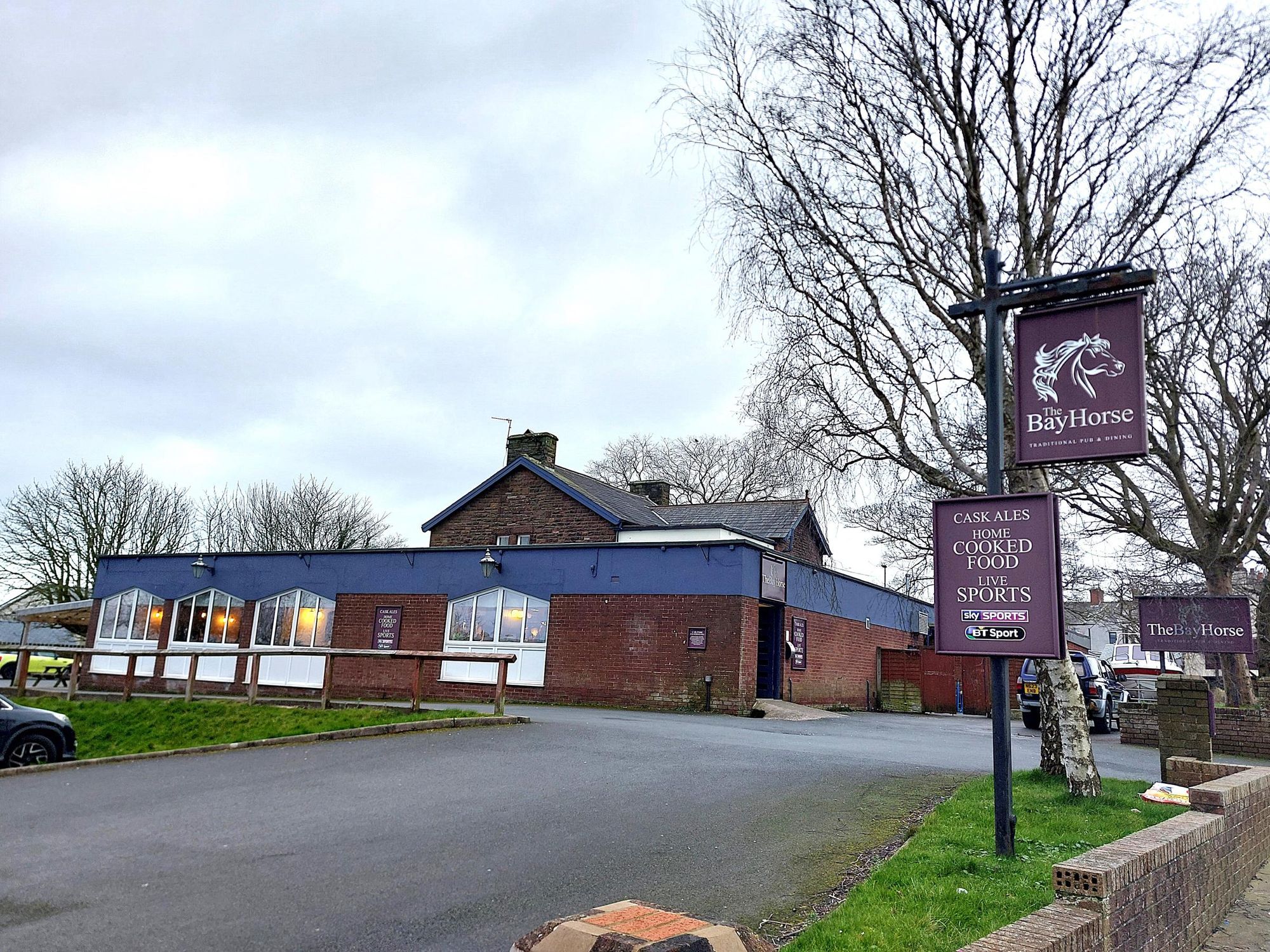The exterior. (Pub, External). Published on 15-05-2026