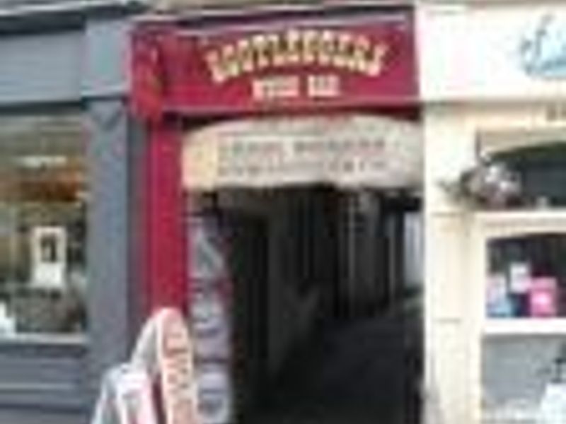 Bootleggers at Kendal. (Pub, External). Published on 01-01-1970