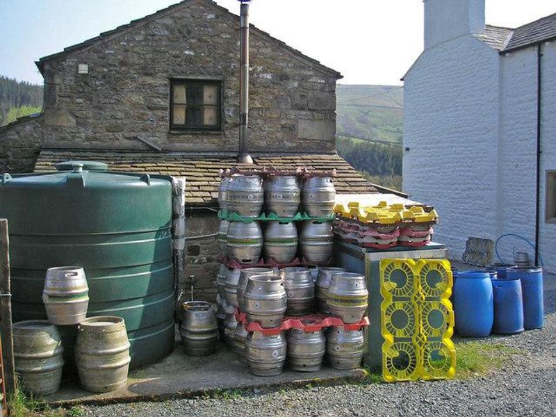 cc-by-sa/2.0 - © John Illingworth - geograph.org.uk/p/792812. (External, Key). Published on 27-09-2023