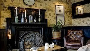 Royal Hotel snug. (Restaurant). Published on 01-01-1970