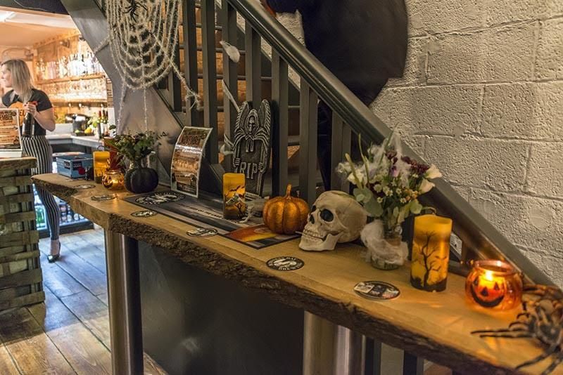Barrel House spooky. (Pub, Festival, Bar, Party). Published on 11-03-2019