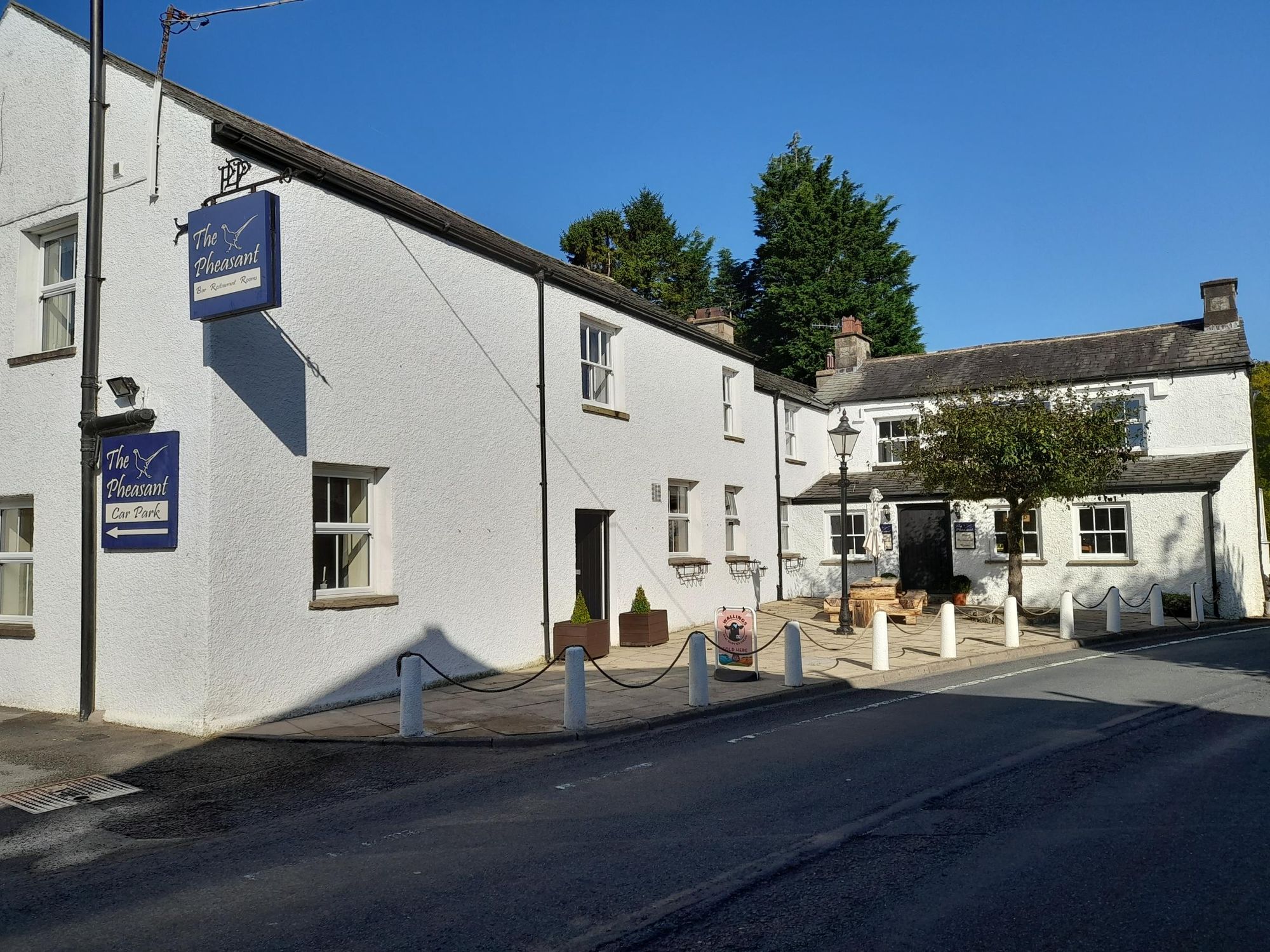 Adrian Smith 4.9.23. (Pub, External). Published on 11-09-2023