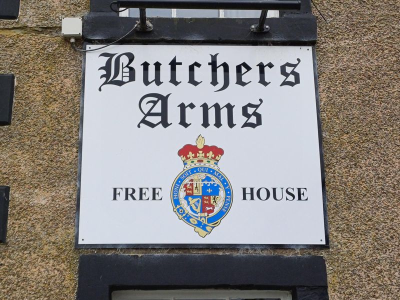 Butchers Arms, sign 20.9.24 (Adrian Smith). (Pub, Sign). Published on 27-09-2024