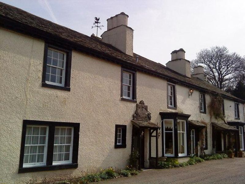cc-by-sa/2.0 - © Andrew Abbott - geograph.org.uk/p/1796773. (Pub, External, Key). Published on 27-09-2023 