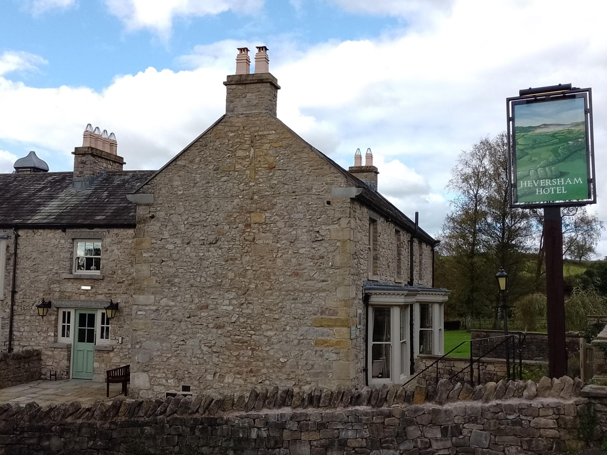 Will Larter 27.9.24. (Pub, External). Published on 01-10-2024