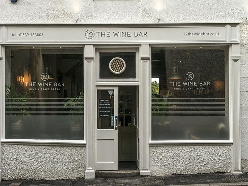 19 Wine Bar. (Pub, External). Published on 01-01-1970