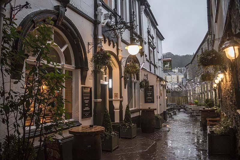 White Hart Kendal. (Pub, External, Key). Published on 01-01-1970