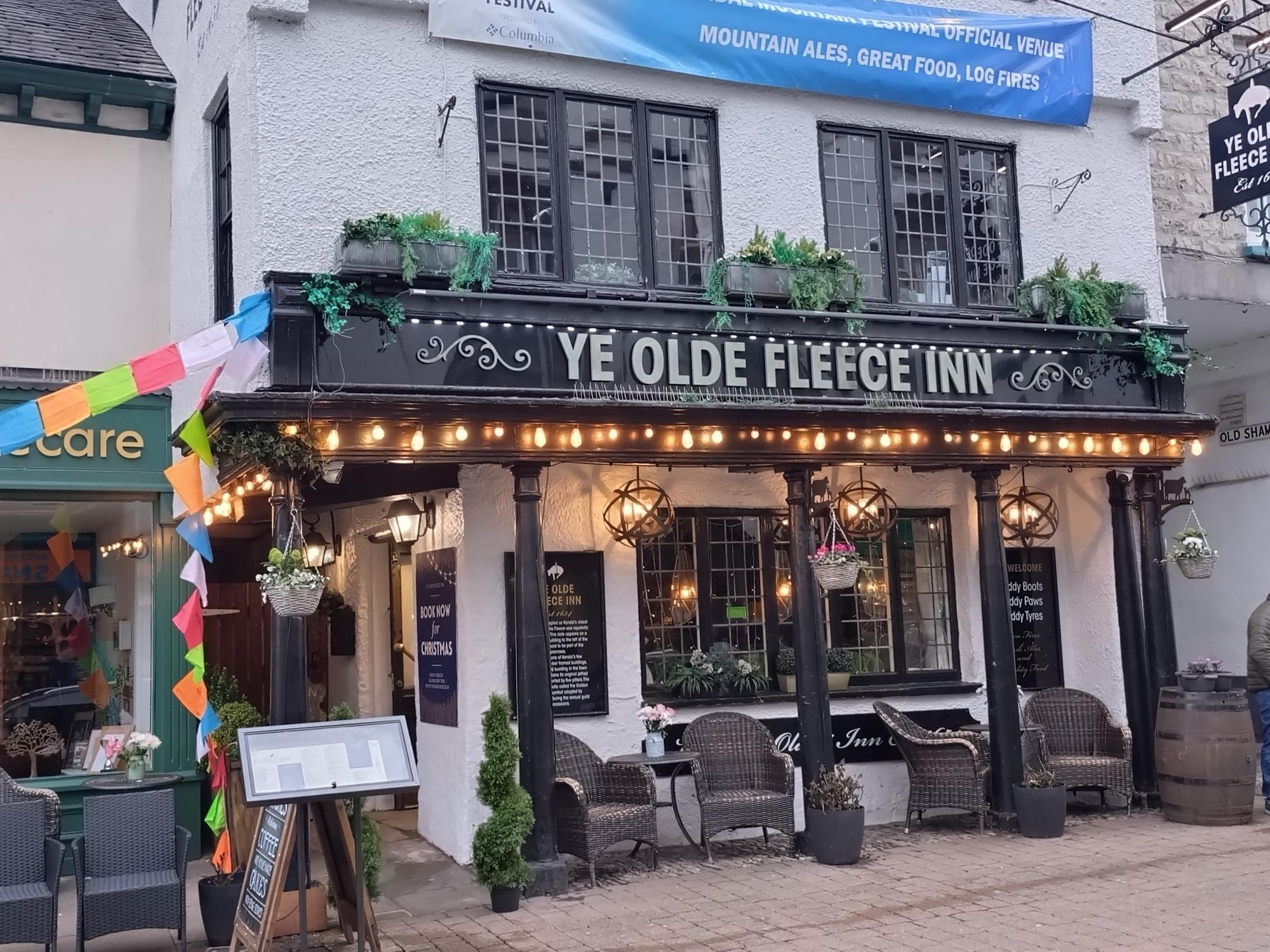 Exterior (26/11/2025 Roland Wadden). (External, Sign, Key). Published on 30-11-2025