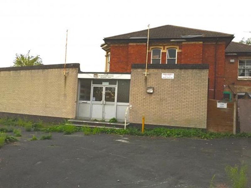 Closed and derelict 2015. (External, Key). Published on 31-10-2015