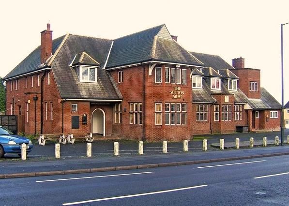 Prior to demolition Photo: P L Chadwick under CCL. Published on 07-11-2015