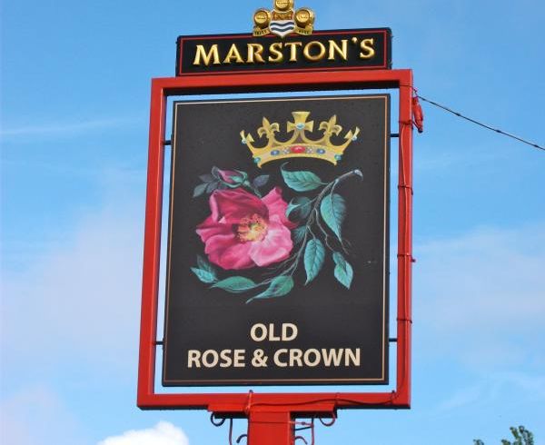 (Pub, Sign). Published on 10-01-2015