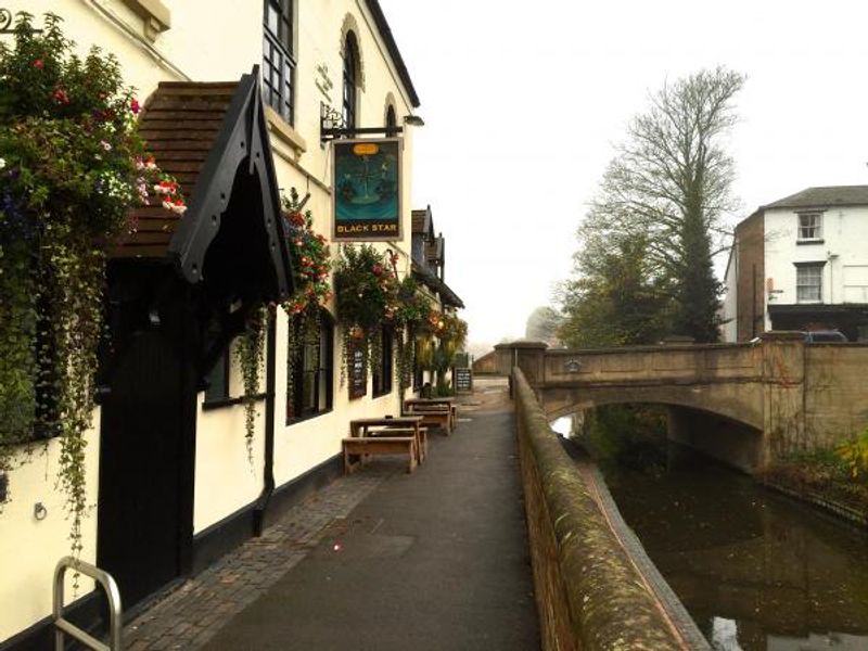 2015. (Pub, External, Sign). Published on 02-11-2015 