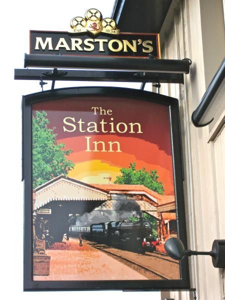 (Pub, Sign). Published on 07-04-2013