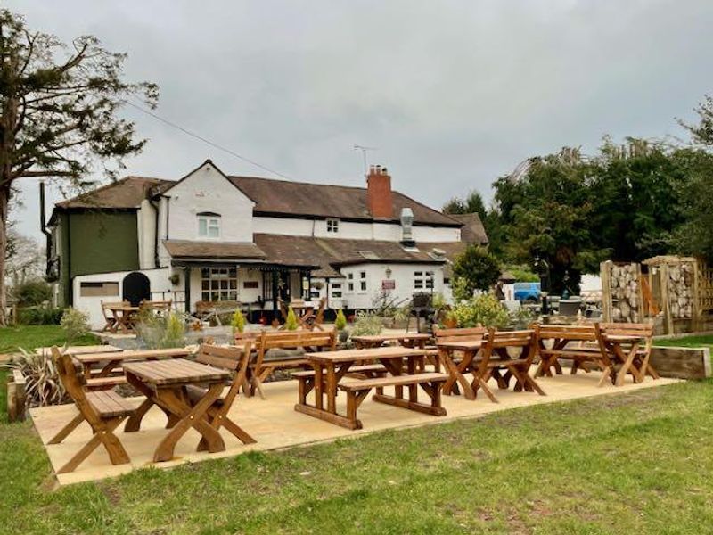 New Inn, Shrawley garden in 2023. (Garden). Published on 21-02-2023 