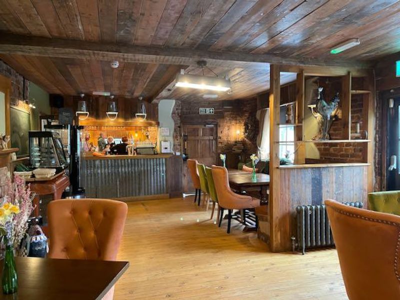 New Inn, Shrawley restaurant in 2023. (Restaurant). Published on 21-02-2023 