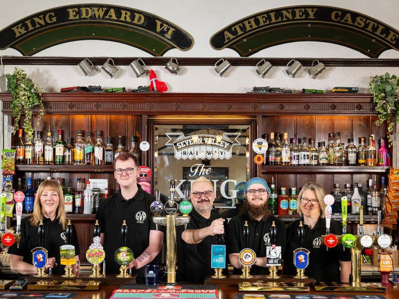 The bar team, March 2026. Published on 20-03-2026 