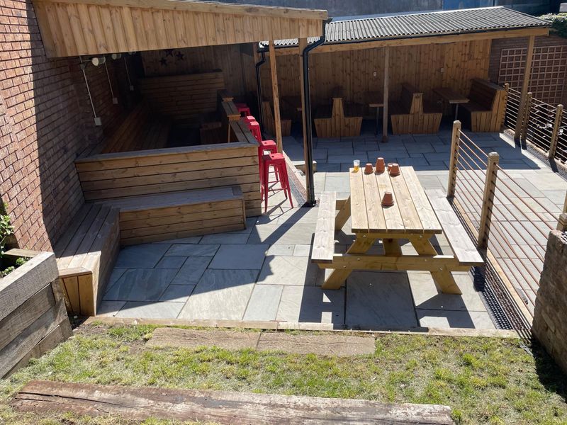 Rear garden and shelters. Published on 26-04-2026 