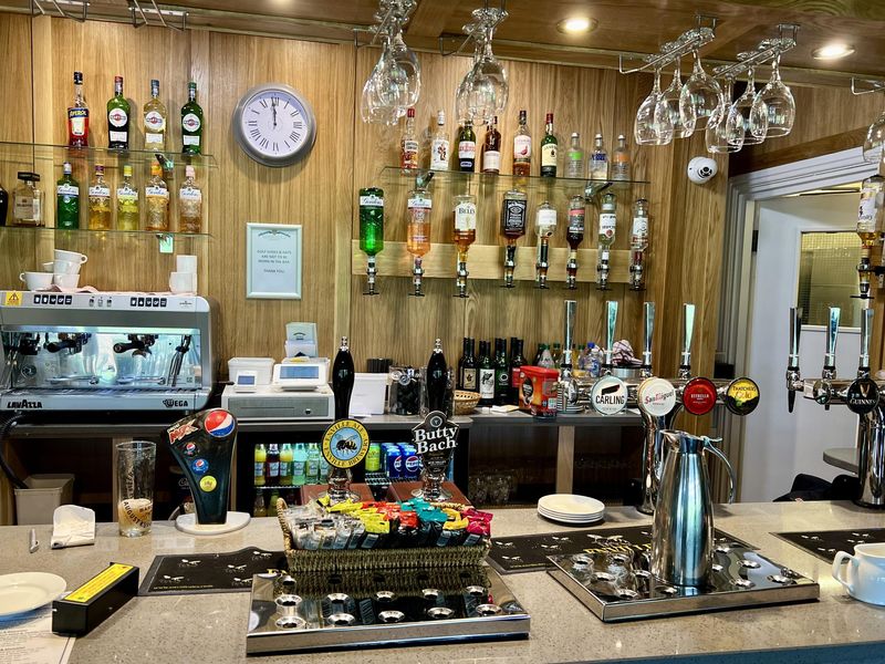(Bar). Published on 26-02-2024