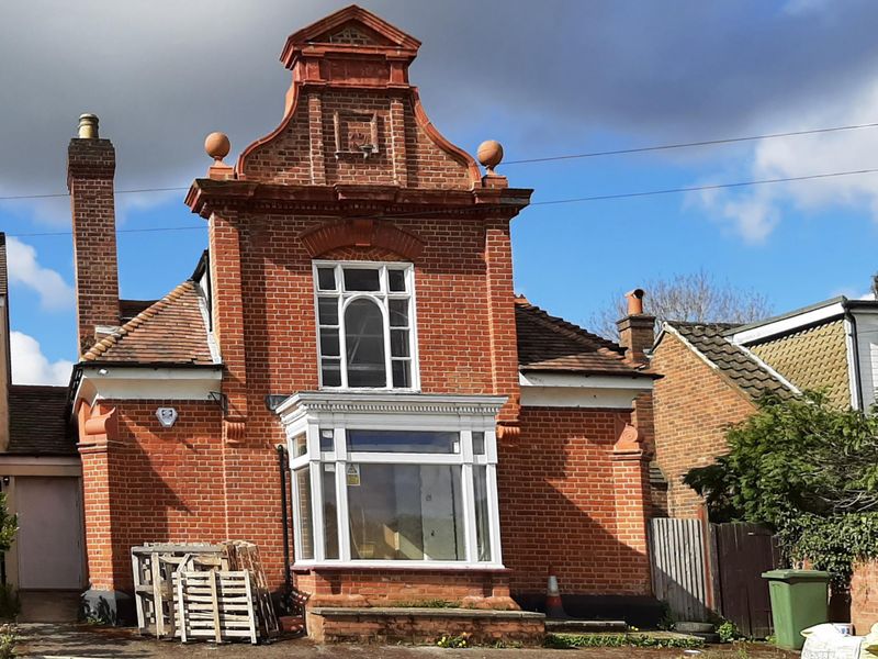 Epsom Common Working Mens Club. (Pub, External, Key). Published on 05-05-2021 