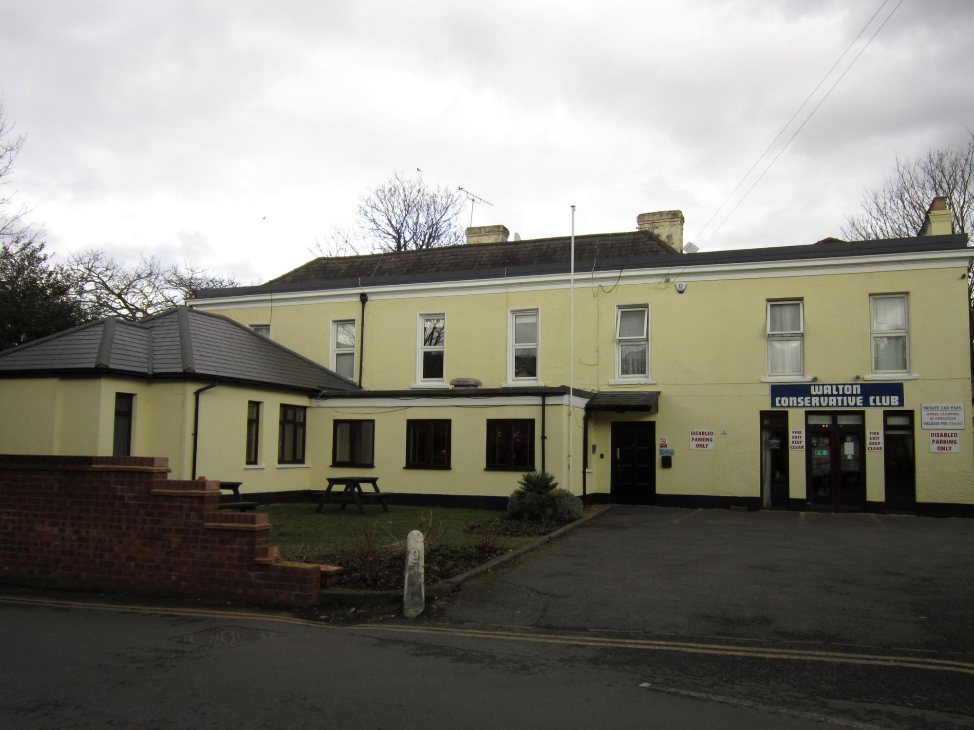 Walton Conservative Club. (Pub, External, Key). Published on 20-02-2019