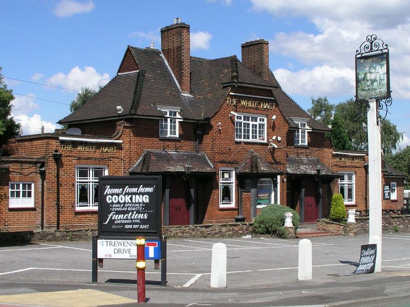 White Hart - Chessington. (Pub, External, Key). Published on 25-09-2018
