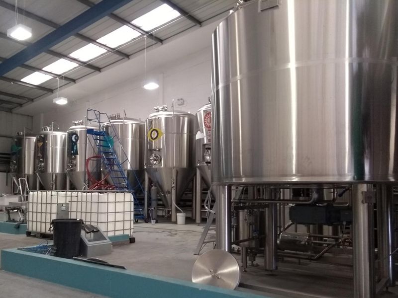 Big Smoke Brewery - Esher. (Brewery). Published on 16-05-2019
