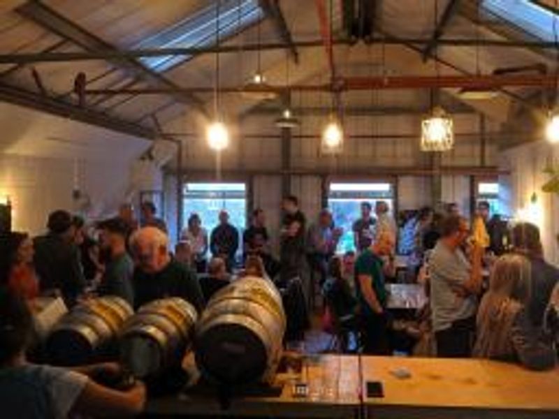 Park Brewery Tap - Kingston. (Pub, Customers, Key). Published on 27-03-2020