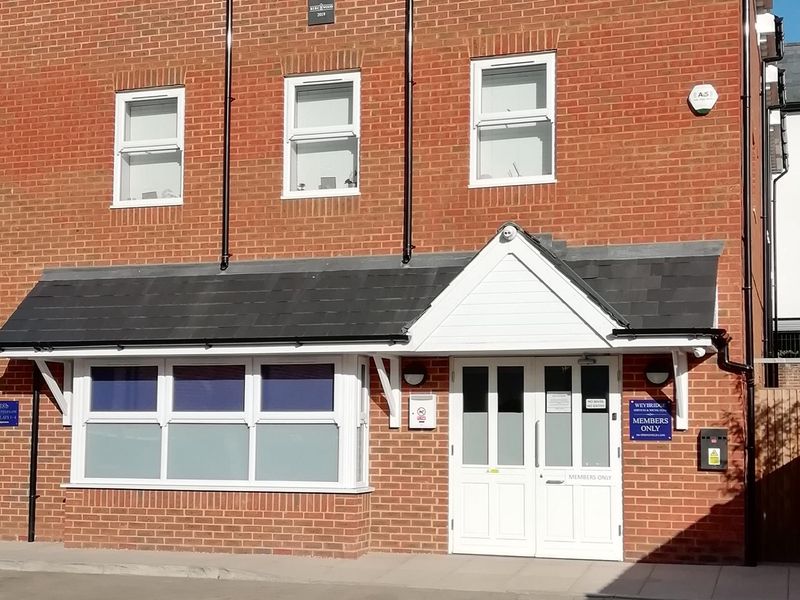 Weybridge Services & Social Club. (Pub, External, Key). Published on 08-04-2021