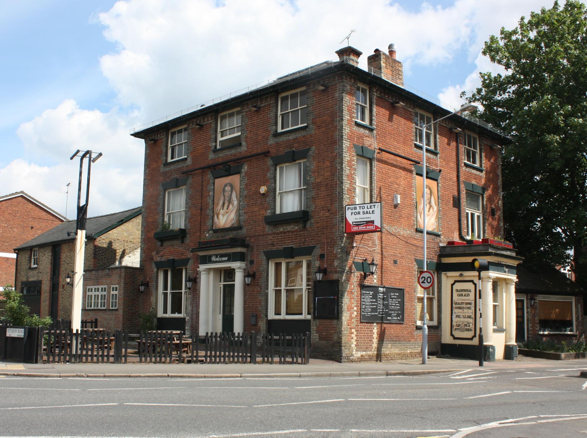 Alexandra - Kingston. (Pub, External, Key). Published on 31-05-2013