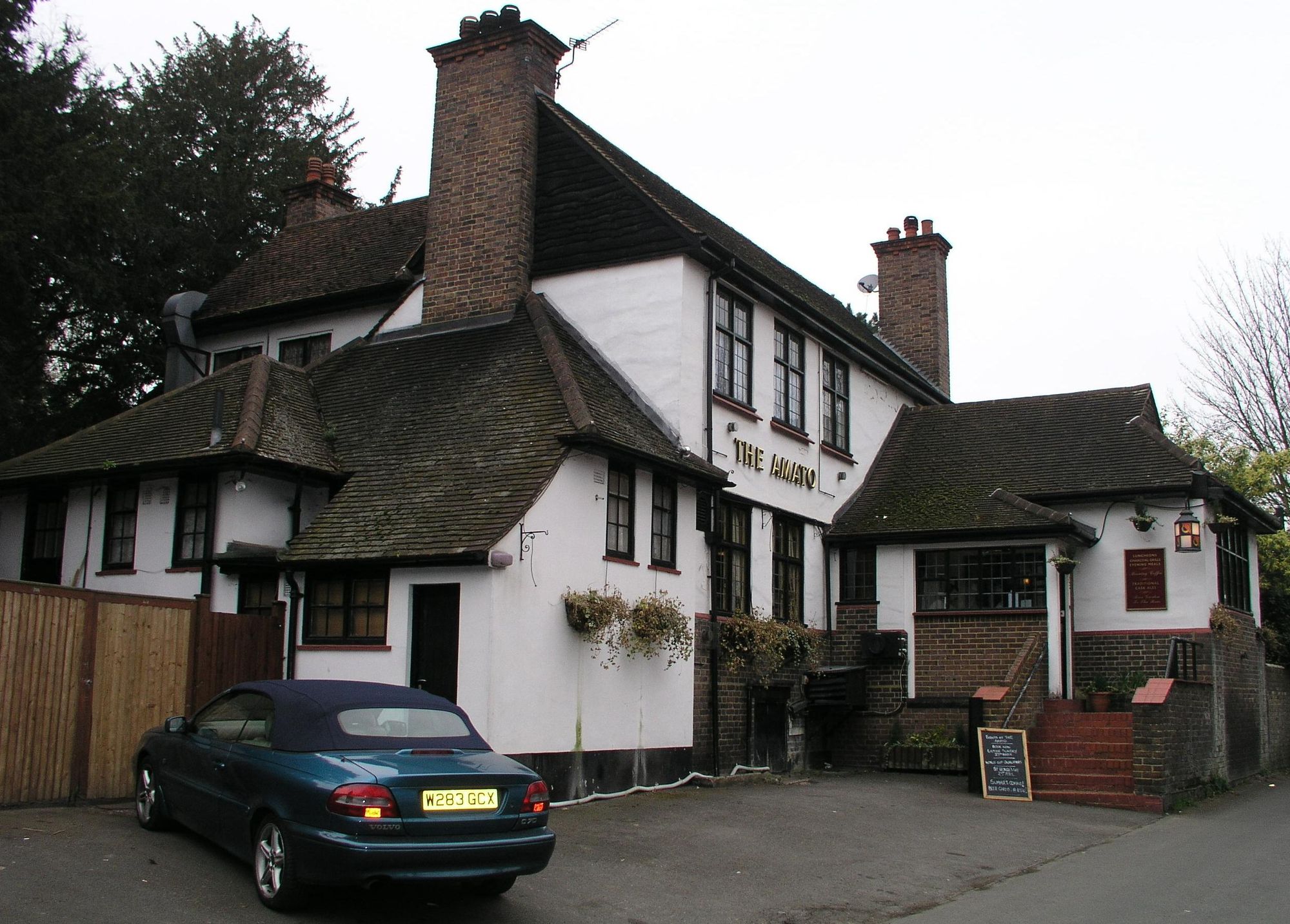 Amato - Epsom. (Pub, External). Published on 14-01-2013