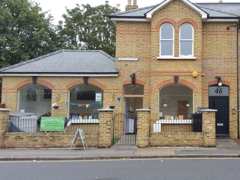 Fairfield Tavern - Kingston. (Pub, External, Key). Published on 25-09-2016